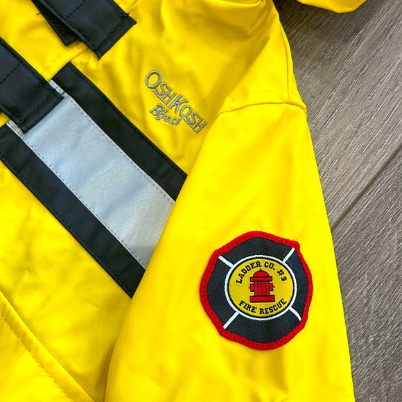 OshKosh B'gosh Firefighter Jacket Size 12Months - Picture 6 of 8